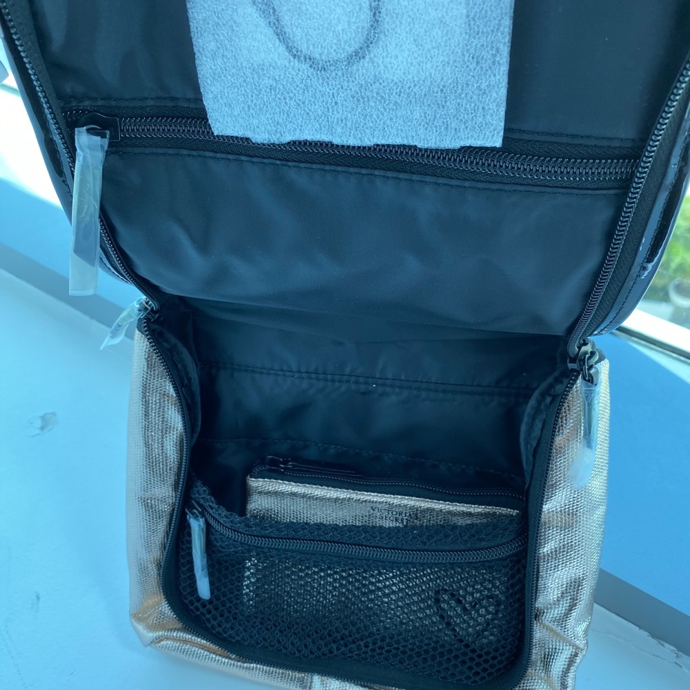 Makeup Bag - Picture 3 of 3